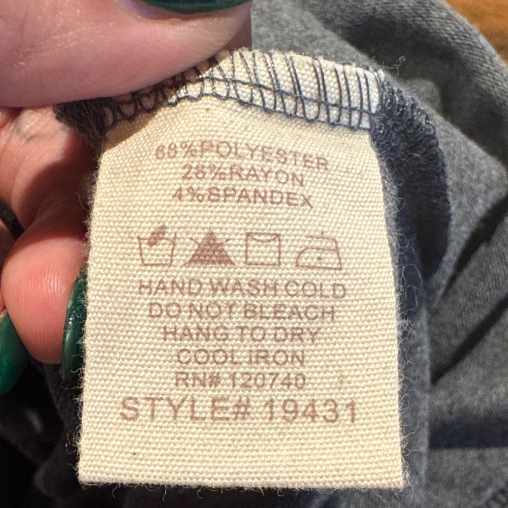 Mystree Hacci Pullover. - Picture 9 of 9